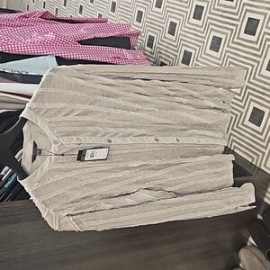 John Varvatos M shirt